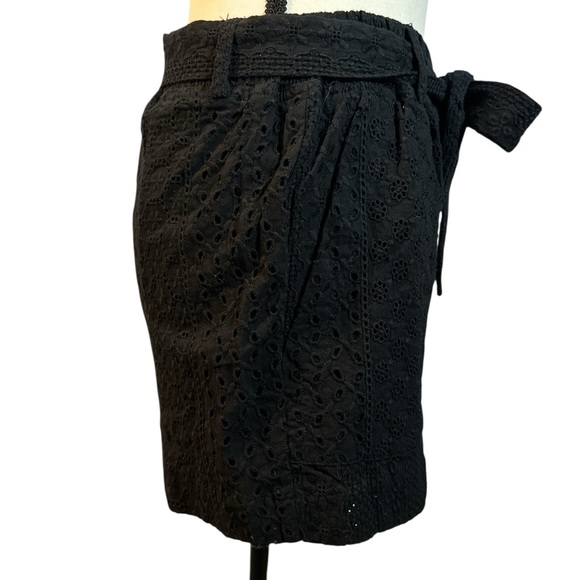 Blank NYC High Waist Black Eyelet Women's Shorts - Picture 4 of 8